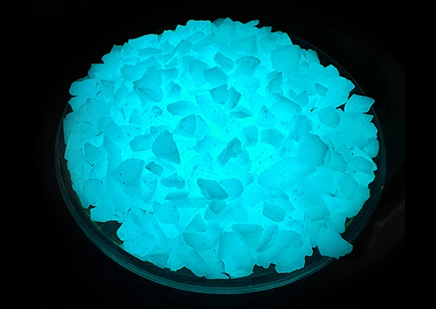 glow dark gravel